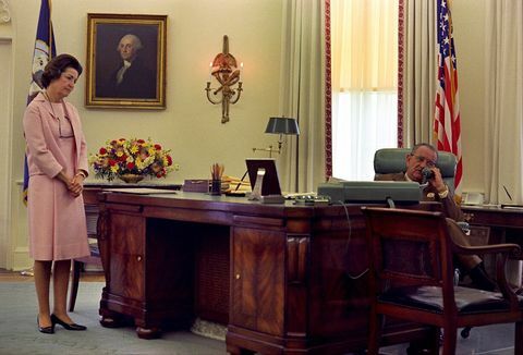 la scrivania Johnson nell'ufficio ovale della Casa Bianca