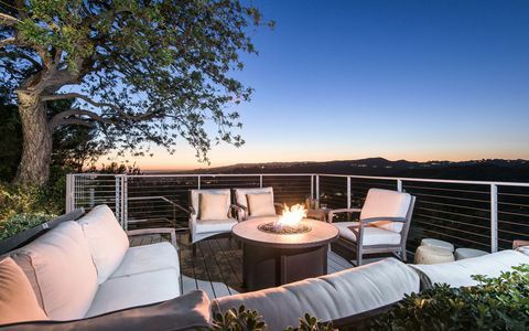 Terrazza Jane Fonda Carla Ridge Beverley Hills con vista sulle montagne e sull'oceano