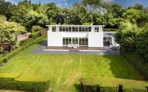 la casa modernista del 1934 del doppio vincitore dell'Oscar in vendita nell'Oxfordshire