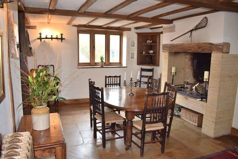 The Barn - Watton - Dorset - sala da pranzo - OnTheMarket.com