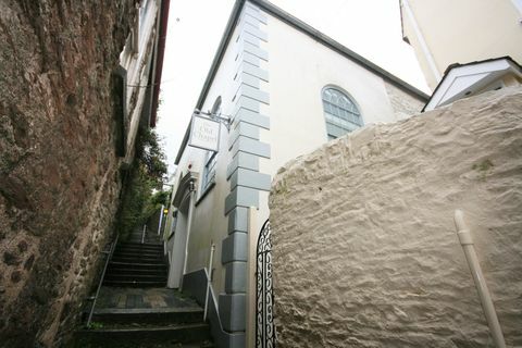 The Old Chapel, Dartmouth, Devon - esterno