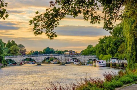 vista tranquilla del ponte di Richmond