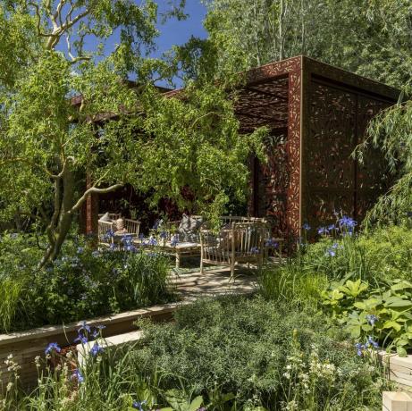 morris and co progettato da ruth willmott sponsorizzato da morris co show garden rhs chelsea flower show 2022