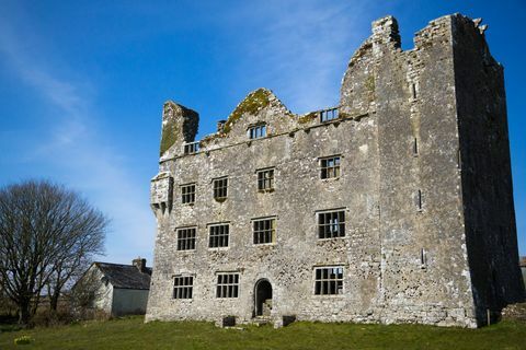 Castello di Leamaneh a Clare - Irlanda. 