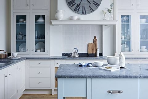 La gamma Shaker Kitchen di John Lewis di Hungerford, al prezzo di £ 25.000 inc. iva, John Lewis di Hungerford