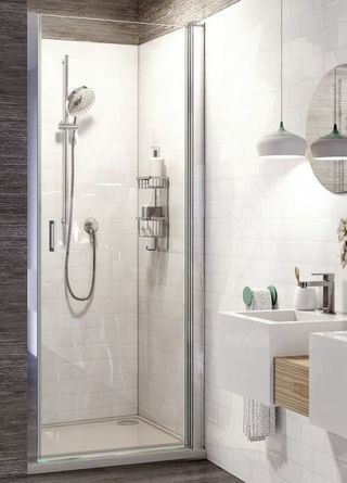 La porta a battente Innov8 - Roman Shower