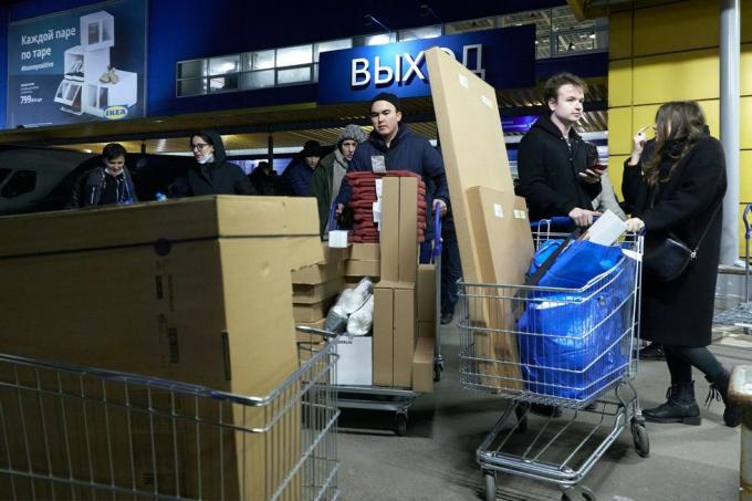 ikea chiude i negozi in russia a causa dell'invasione dell'ucraina