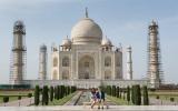 Kate Middleton e Prince William ricreano l'iconica Taj Mahal della principessa Diana