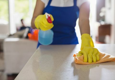 Spray per la pulizia della casa