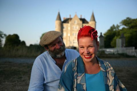 Dick e Angel Strawbridge Scappa alla foto del castello