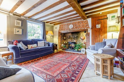 cottage con tetto in paglia in vendita a Suffolk