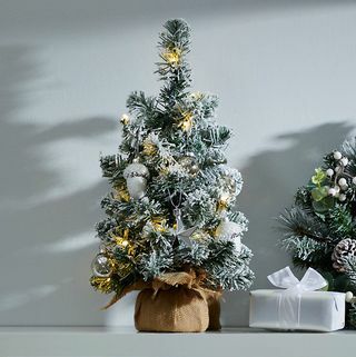 Albero di Natale innevato pre-illuminato da 1,5 piedi