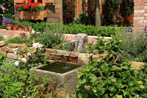 Fontana in giardino