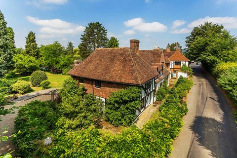 Casa delle celebrità Platt Farm in vendita a Sevenoaks