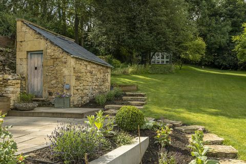 cottage Cotswold ristrutturato in vendita