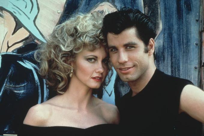 la cantante e attrice australiana olivia newton john e l'attore americano john travolta come appaiono nel film paramount grasso, 1978 foto di paramount picturesfotos internationalgetty images