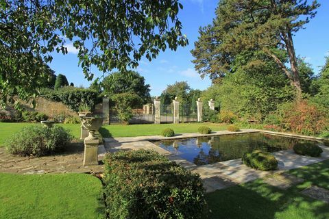 Giardino Fredley Manor, Dorking, The Grantley Group