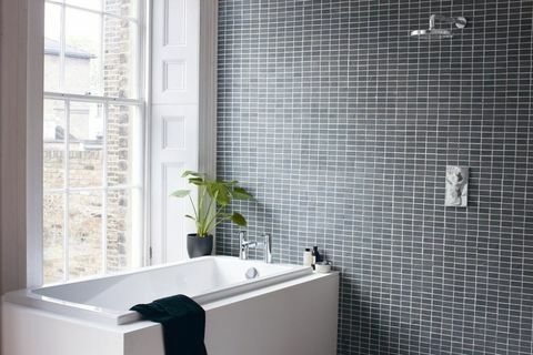 Bagno di sostegno di Britton Bathrooms