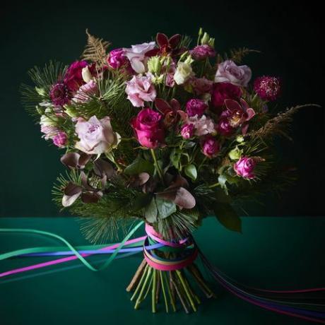 bouquet di natale rosa da attesa