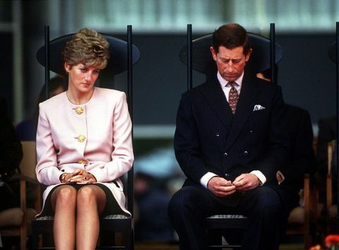 il principe e la principessa di galles partecipano a una cerimonia di benvenuto a toronto all'inizio del loro tour canadese, ottobre 1991 foto di jayne fincherprincess diana archivegetty immagini