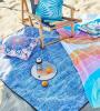 Society6 lancia la nuova collezione outdoor con tende, sedie da spiaggia, coperte da picnic e altro ancora