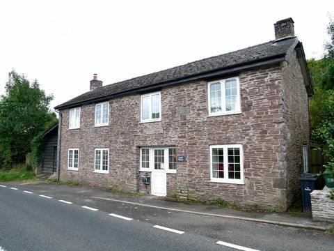 Casa Hobbit in vendita in Galles