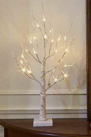 Albero bianco con luci