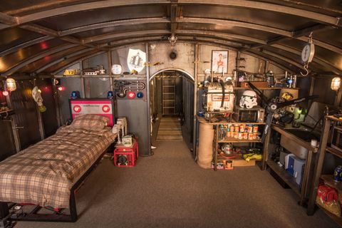 Cuprinol capannone dell'anno - Colin Furze Secret Bunker - Shortlist 2017 #Notashed