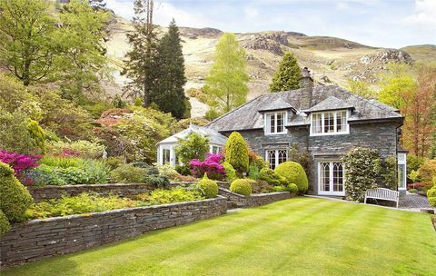 Giardino di Brackenburn, Keswick, Cumbria, Savills