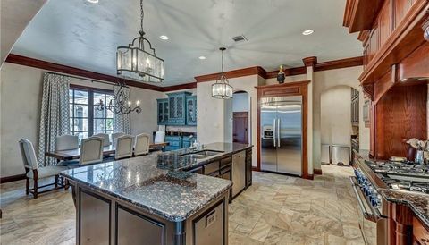 Selena Gomez Fort Worth, Texas Mansion Kitchen