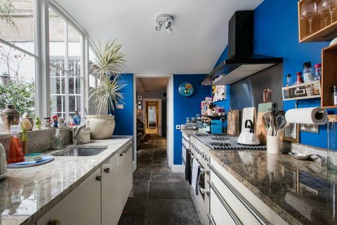 affitta l'ex casa di famiglia di jane austen tramite airbnb