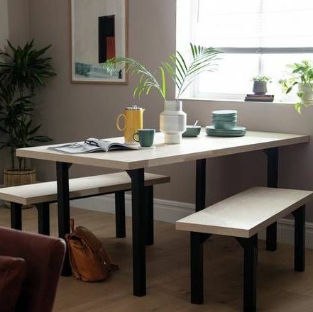 Set tavolo da pranzo e panca effetto legno Zayn