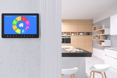 Smart Home Control con cucina moderna