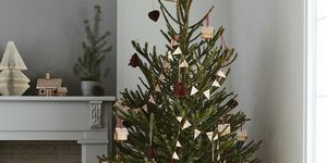 Come ottenere un albero di Natale da £ 15 da IKEA 