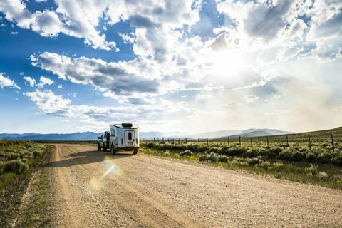 mini rimorchio Airstream BaseCamp