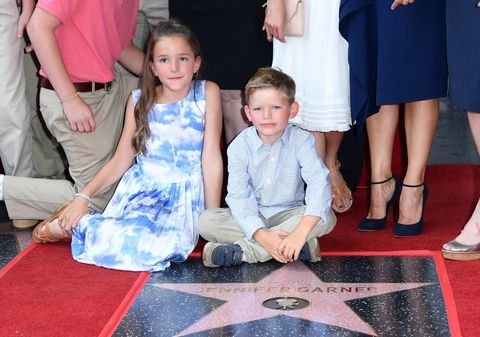 Jennifer Garner onorata con la stella sulla Hollywood Walk of Fame