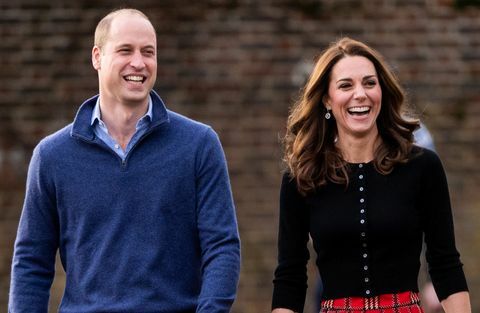 londra, inghilterra, dicembre 04, il principe william, duca di cambridge e catherine, duchessa di cambridge, partecipare a una festa di natale per famiglie e figli di schierati personale di raf coningsby e raf marham in servizio a cipro, a kensington palace il 4 dicembre 2018 a londra, inghilterra foto di mark cuthbertuk stampa via getty immagini