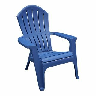 Sedia Adirondack impilabile in plastica