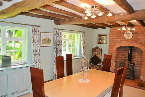 Cottage con tetto di paglia, Hill Top, Longdon Green