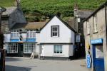 Il cottage di pescatori di Port Isaac vicino alla farmacia Doc Martin è in vendita