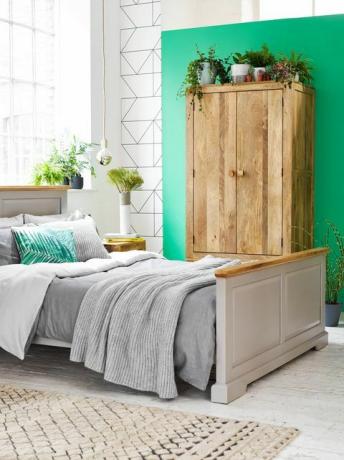 Oak Furniture Land - Camera da letto della giungla urbana