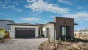 Bobby Berk ha progettato queste case in Arizona e sono in vendita