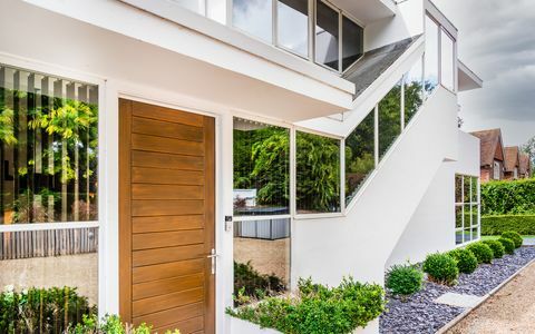 la casa modernista del 1934 del doppio vincitore dell'Oscar in vendita nell'Oxfordshire