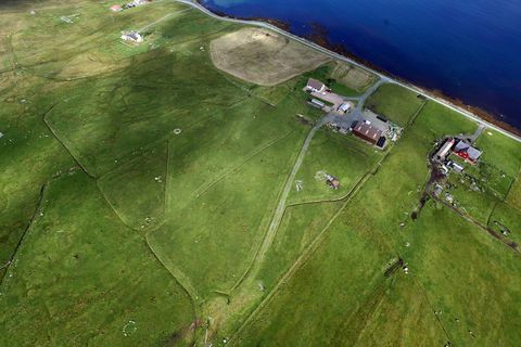 Fethaland - antenna - Shetland - Neil Risk