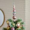 Gli ornamenti natalizi Brite lucidi di West Elm sono in vendita