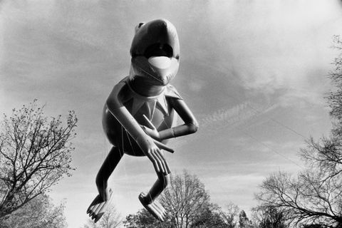 kermit il pallone della rana alla parata del giorno del ringraziamento di Macy del 1990