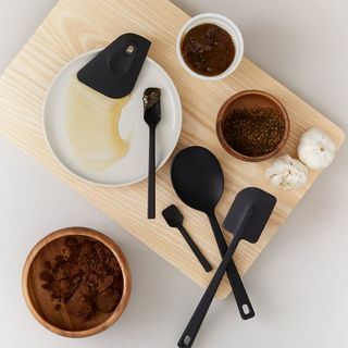 Utensili da cucina in silicone